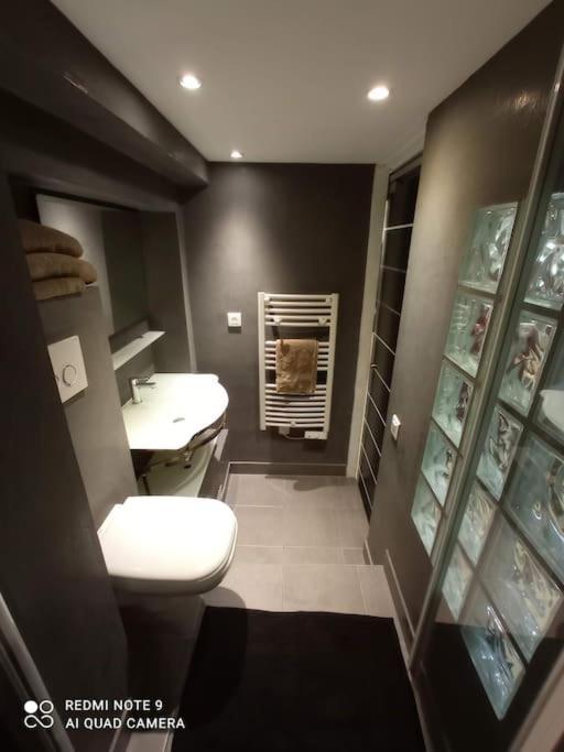 Appartement Charming And Modern Cave In The Heart Of The Port à Nice Extérieur photo